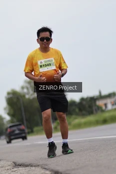 Runner Photo 2076190