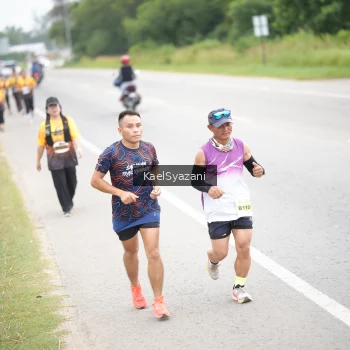 Runner Photo 2076244