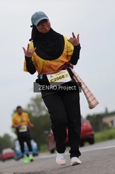 Runner Photo 2076266