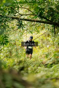 Runner Photo 2076315