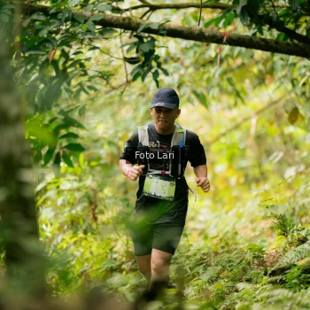 Runner Photo 2076332