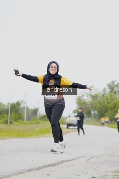 Runner Photo 2076333
