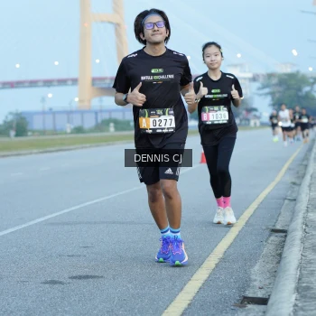 Runner Photo 2076340