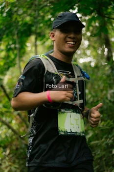 Runner Photo 2076357
