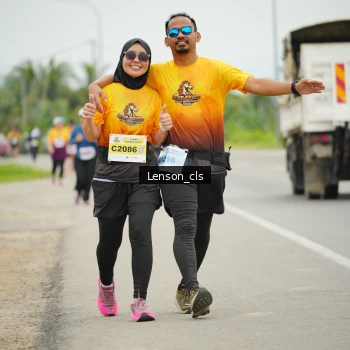 Runner Photo 2076363