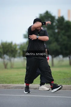 Runner Photo 2076418