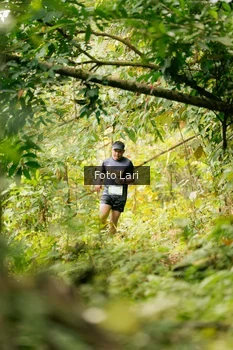 Runner Photo 2076436