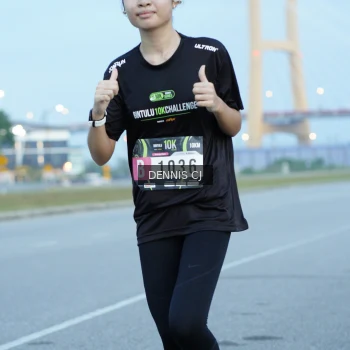 Runner Photo 2076452