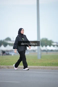 Runner Photo 2076534