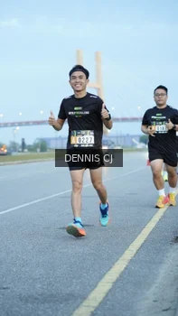 Runner Photo 2076596