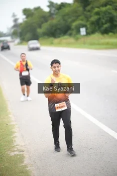 Runner Photo 2076598