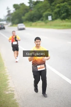 Runner Photo 2076603