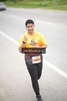 Runner Photo 2076623