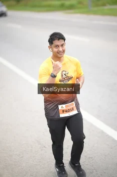 Runner Photo 2076626
