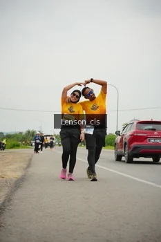 Runner Photo 2076645