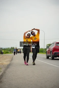 Runner Photo 2076646
