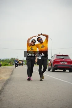 Runner Photo 2076683