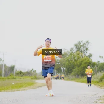 Runner Photo 2076707