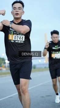 Runner Photo 2076802