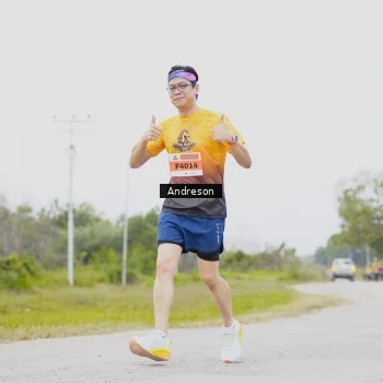 Runner Photo 2076807