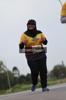 Runner Photo 2076900