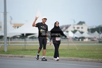 Runner Photo 2077043