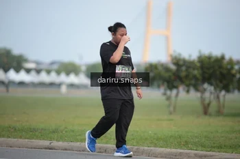 Runner Photo 2077098