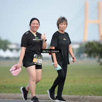 Runner Photo 2077135