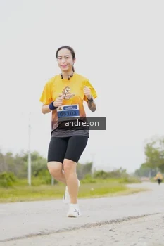 Runner Photo 2077144