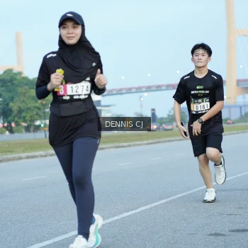 Runner Photo 2077351