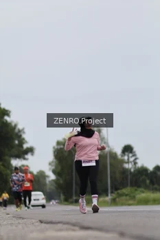 Runner Photo 2077694