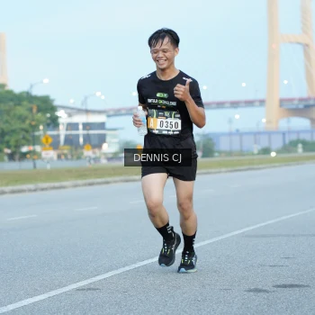 Runner Photo 2077769