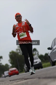 Runner Photo 2077880