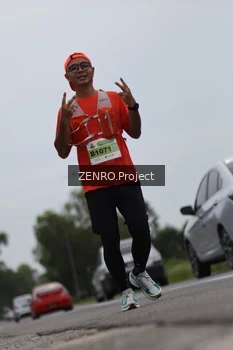 Runner Photo 2077884
