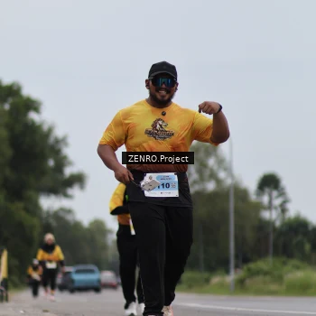 Runner Photo 2078234