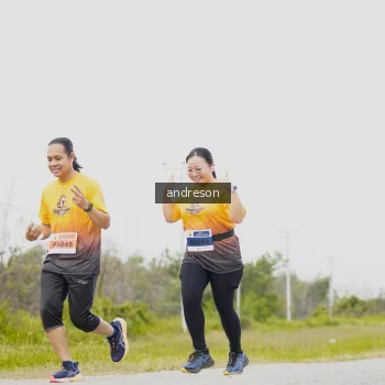 Runner Photo 2078270