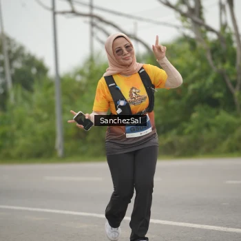 Runner Photo 2078320