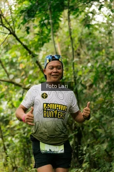 Runner Photo 2078447