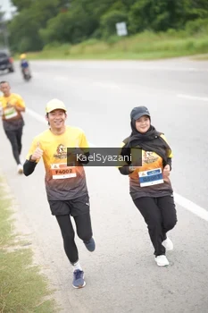 Runner Photo 2078536