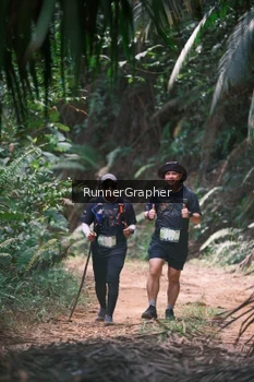 Runner Photo 2078601