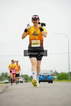 Runner Photo 2078617