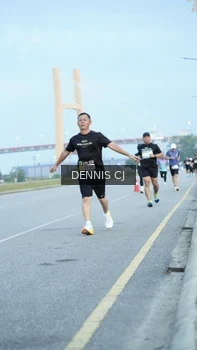 Runner Photo 2078644