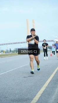Runner Photo 2078692