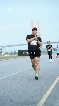 Runner Photo 2078699
