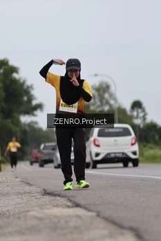 Runner Photo 2078709