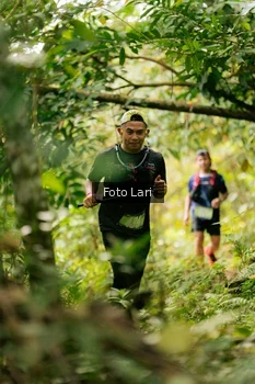 Runner Photo 2078918