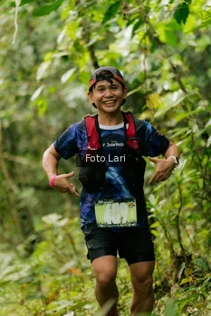 Runner Photo 2078950