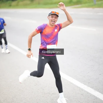 Runner Photo 2078969
