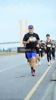 Runner Photo 2079004