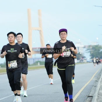 Runner Photo 2079059